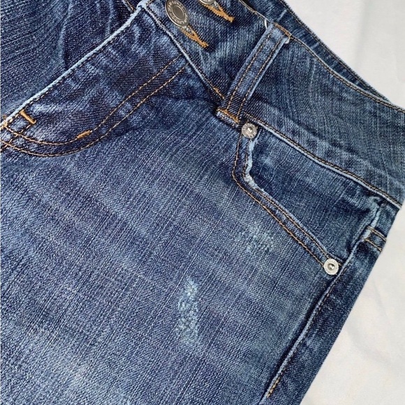 Jeans - Picture 5 of 11